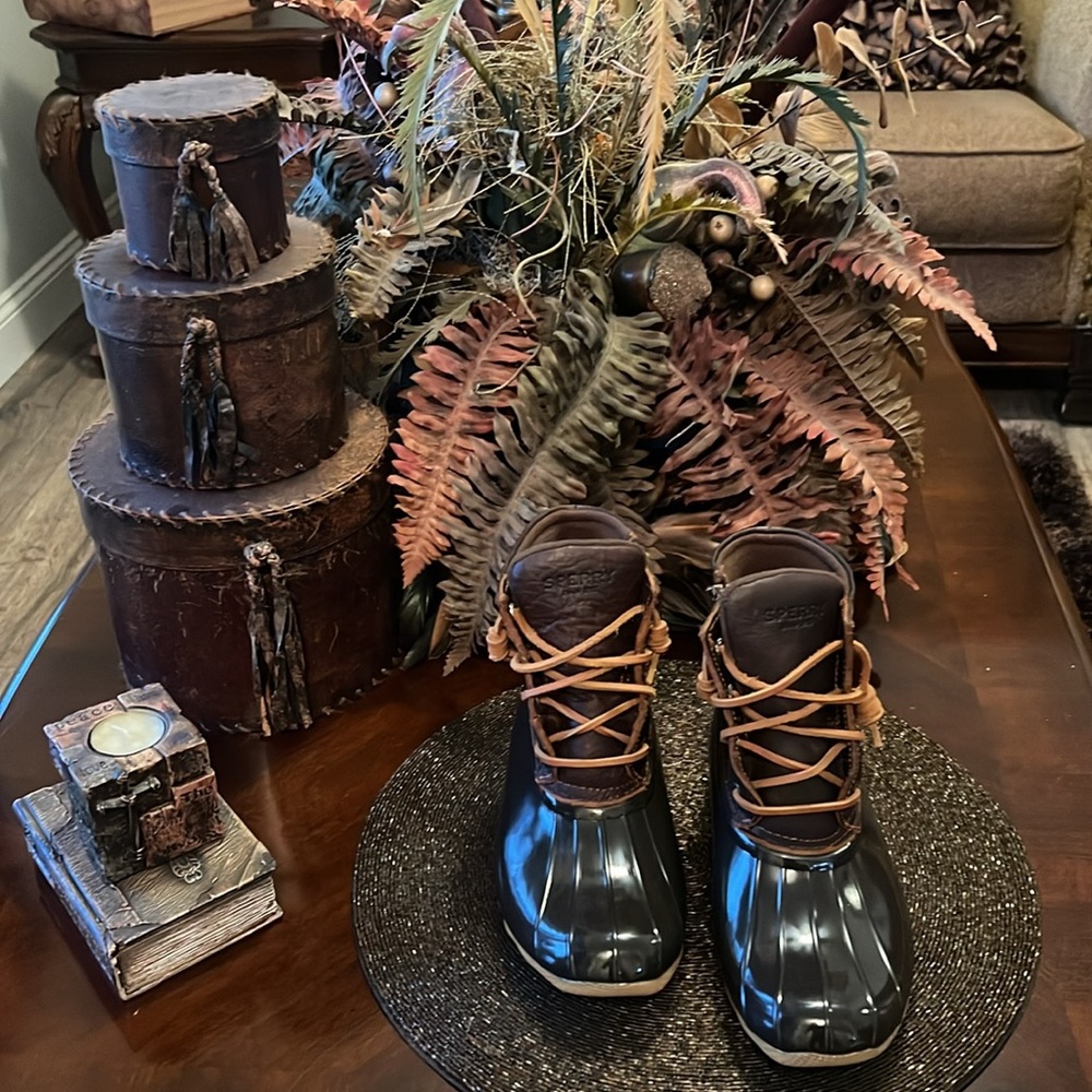 Sperry Boots. Size 7